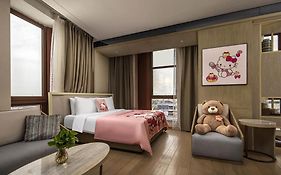 Novotel Shanghai Clover